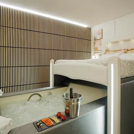 Cascina Ridolfi - Il Nido D'amore Couette-café 4*